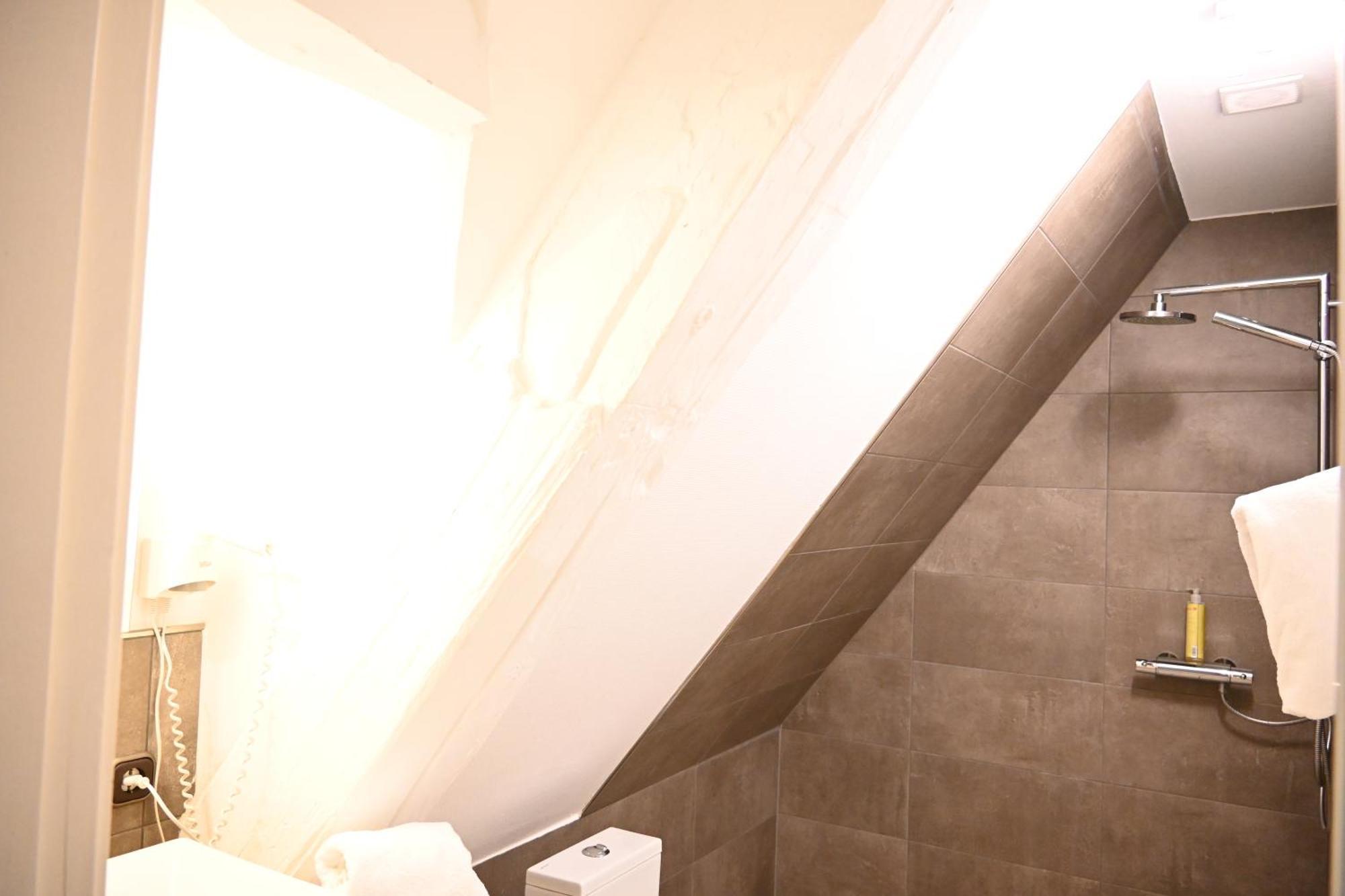 Landsitzhotel Und Seminarium Peterhof Hodorf エクステリア 写真